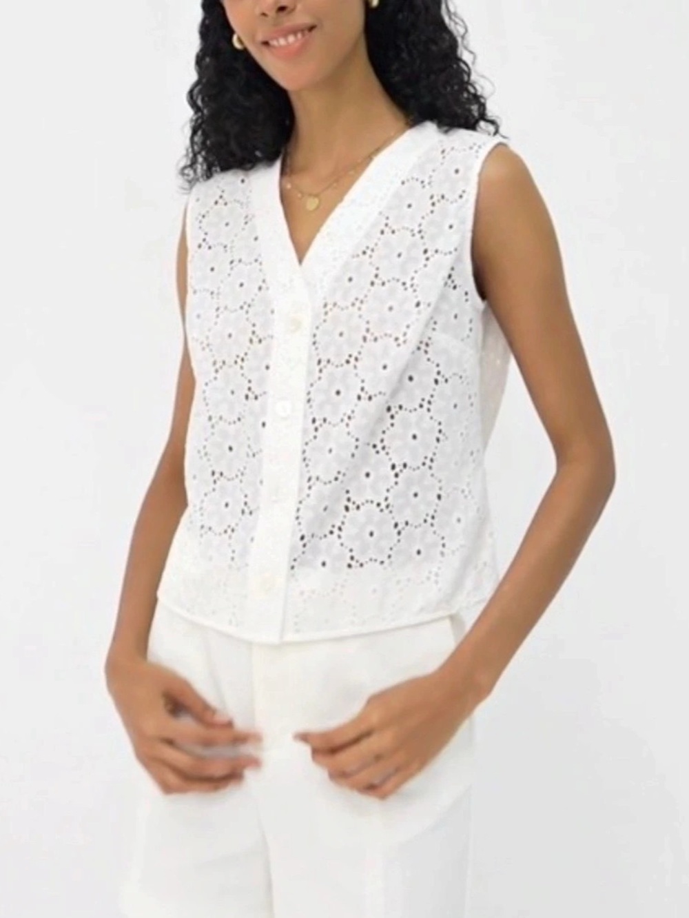 🤍 Cotton Eyelet Tie-Waist Blouse in White- XL